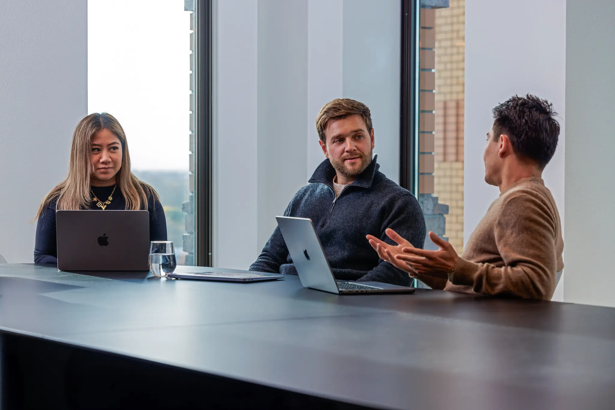 Einblick in den Arbeitsalltag bei Crypto Insiders 1