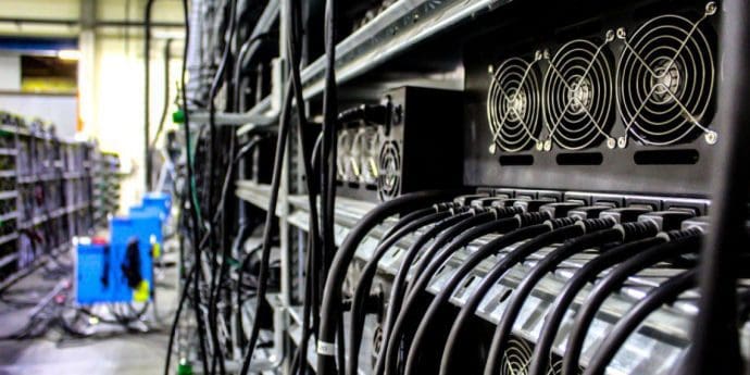 Bitcoin-Miner erhöhen Käufe, Firmen bremsen