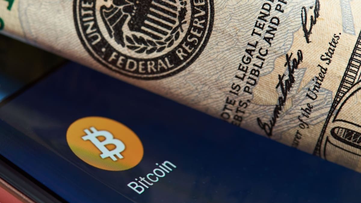 Bitcoin-Investoren angespannt: Fed-Zinssenkung könnte den Markt erschüttern