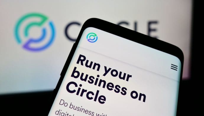 Die Aktien eines Krypto-Unternehmens schießen ab und steigen seit dem Börsengang um 350 %.