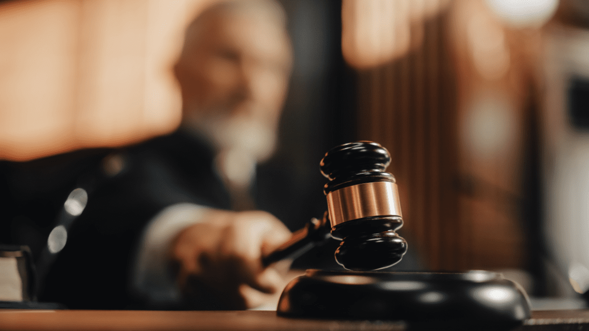 Ripple muss im XRP-Fall 2 Milliarden Dollar Strafe zahlen, behauptet die Aufsichtsbehörde