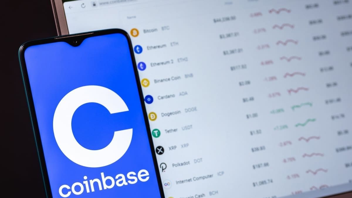 Krypto-Frühstück: Mega-Marktcrash, Trendwende im Coinbase-Prozess