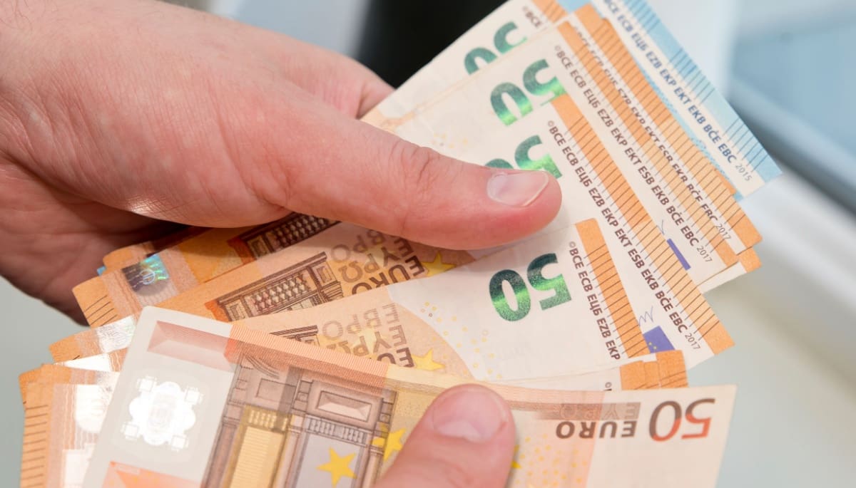 Arbeiten an Himmelfahrtstag: Wie viel mehr Gehalt bekommst du dafür?