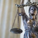 SEC schlägt zu: Anklagen gegen Krypto-Betrüger und Fake-Börsen