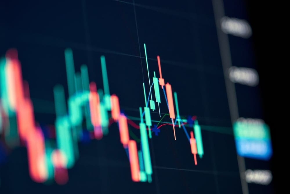 Bitcoin fällt wegen Handelskrieg und Geopolitik – langfristig bullisch