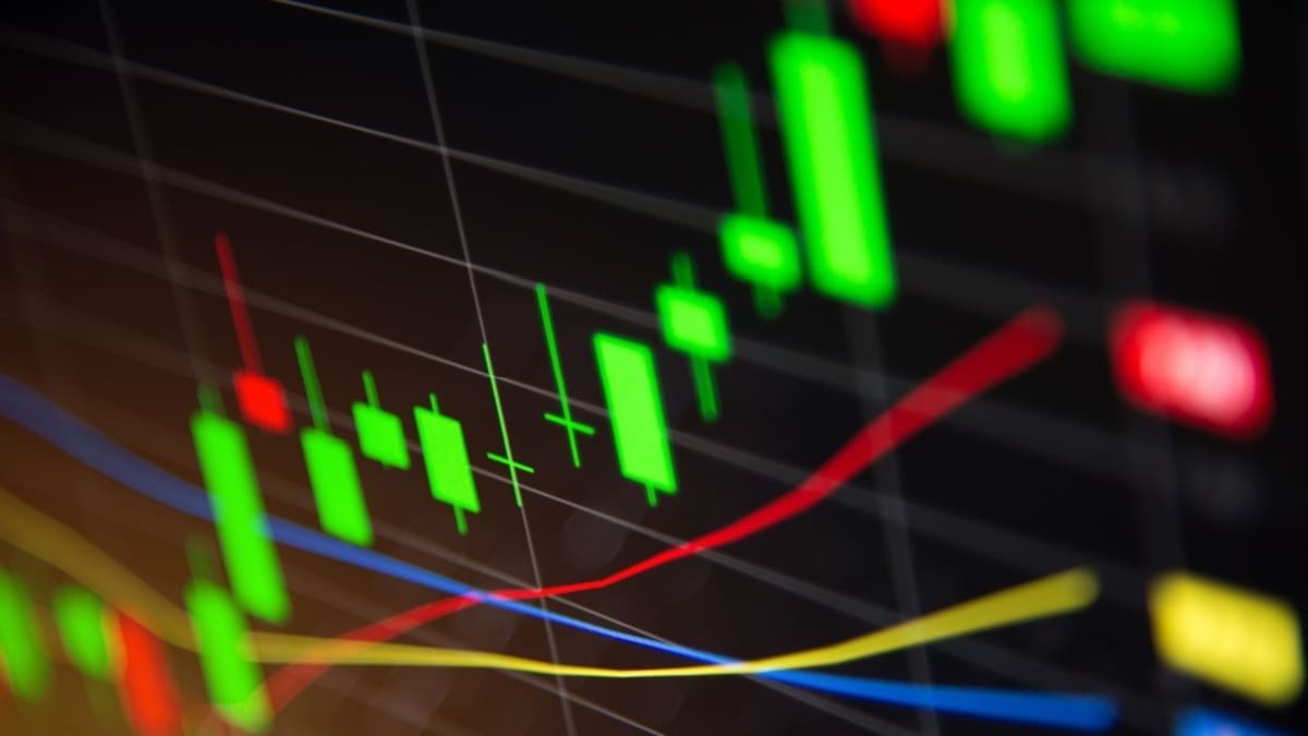 Bitcoin-Kurs klettert über $98.000, Cardano steigt nach guten Nachrichten um 15%