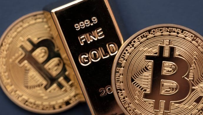 Kryptomärkte ziehen an: Bitcoin bei 114K, Gold auf Rekordhoch