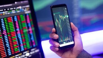 Bitcoin Kurs wieder über 80.000 US-Dollar – XRP & Cardano mitgefahren