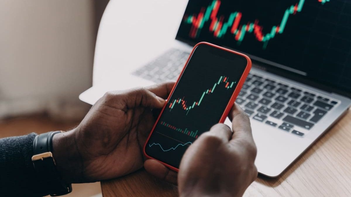 Alte Kryptowährung steigt um 26 % – kann der Kurs die Gewinne halten?