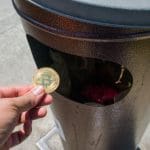 Frau wirft während des Frühjahrsputzes Bitcoin-Vermögen in Höhe von 3,5 Millionen Euro weg