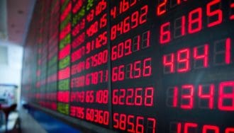 Ethereum, XRP & Solana fallen weiter wegen Trump-Risiko
