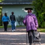 Krypto-Betrug zerstört Ersparnisse: Verliebte Frau verliert 240.000 €