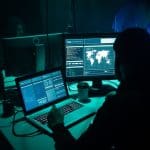 Cyberbetrug mit Kryptowährungen: Polizei zerschlägt Phishing-Bande