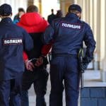 Polizei nimmt Mann fest
