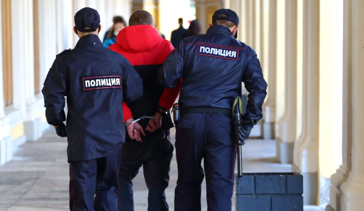 Polizei nimmt Mann fest