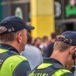 Ein Betrüger stiehlt 2,4 Millionen € in Bitcoin mit nur einem Anruf