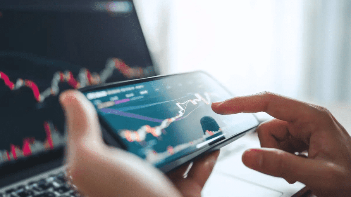 Bitcoin crasht – Ökonom erwartet 20 % Erholung noch diese Woche