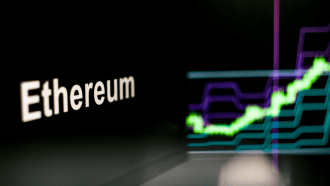 Ethereum kämpft mit Widerstand – Indikator positiv