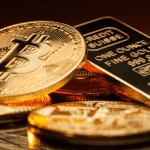 Foto von Bitcoin und Gold