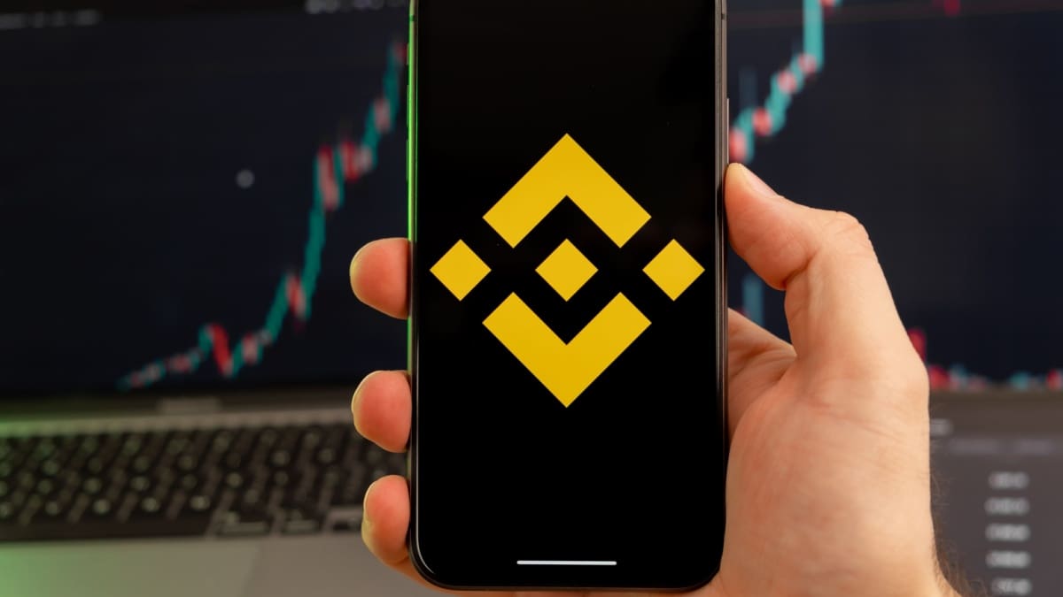 Binance-Coins überholt XRP: Jetzt drittgrößte Kryptowährung