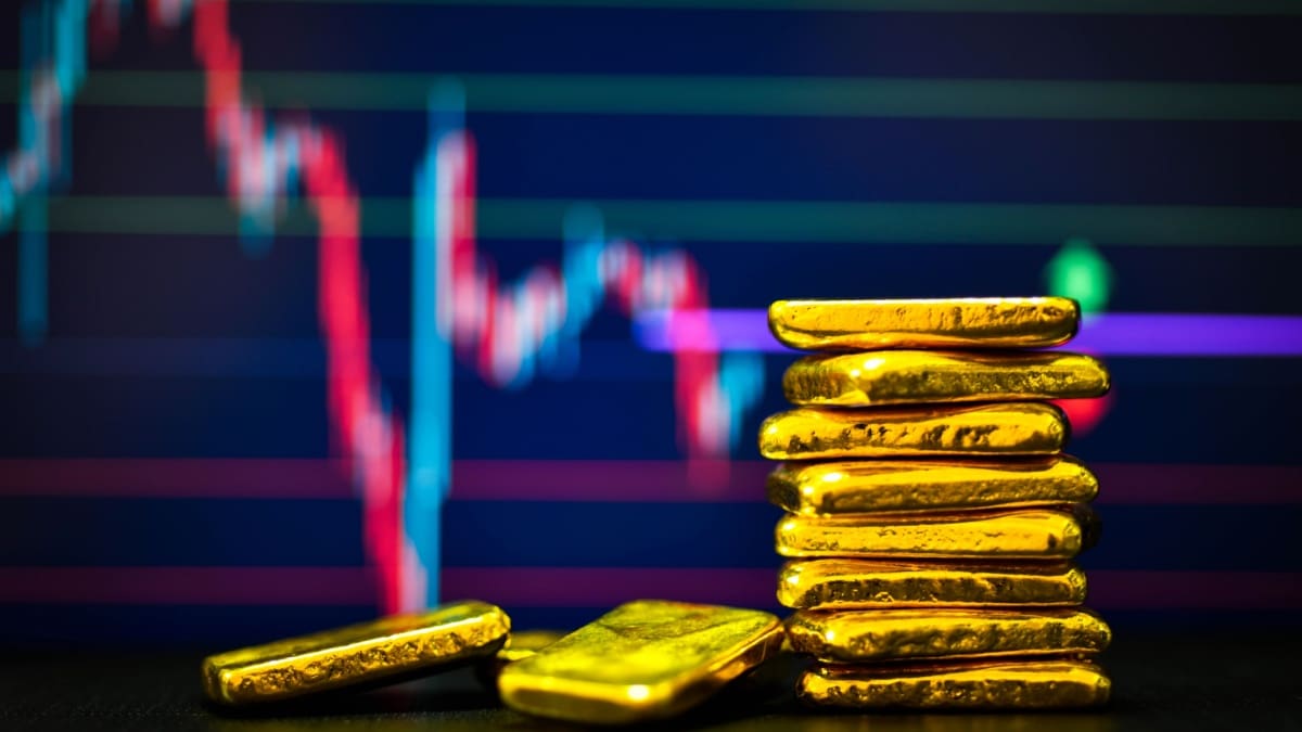 Bitcoin schwankend, Gold und Silber steigen: Was ist los?