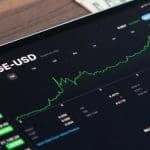 Dogecoin steigt 5 %: Neuer Fonds als Wendepunkt?