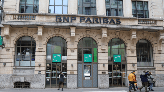 Bankriese BNP Paribas bringt Krypto für alle