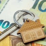 Britischer Politiker kauft Haus für 1,5 Millionen Euro nach Krypto-Spende in Millionenhöhe