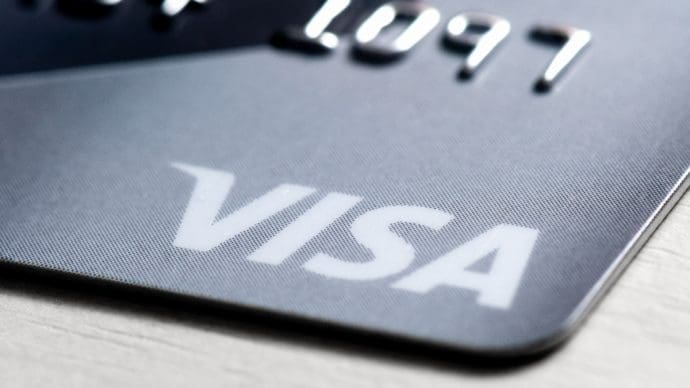 Pagar con crypto se normaliza: Visa ve un uso en fuerte crecimiento