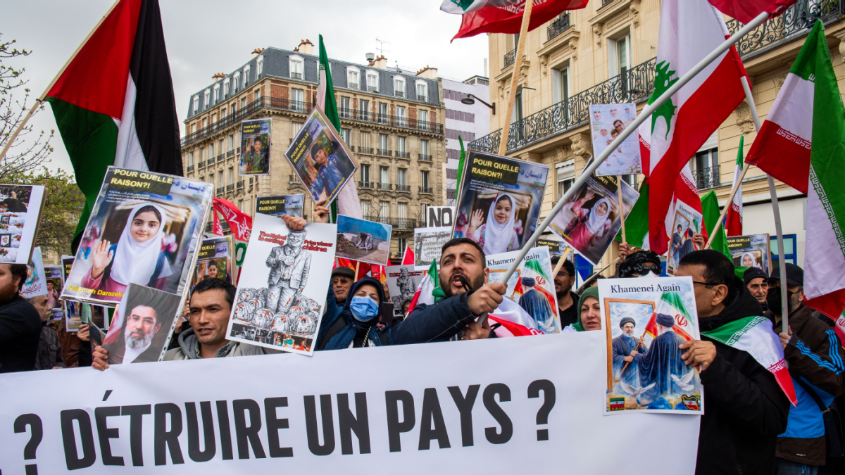 Frankreich meidet Krieg im Iran: die Auswirkungen auf Bitcoin