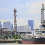 Bitcoin steigt überraschend, doch die Ölkrise belastet