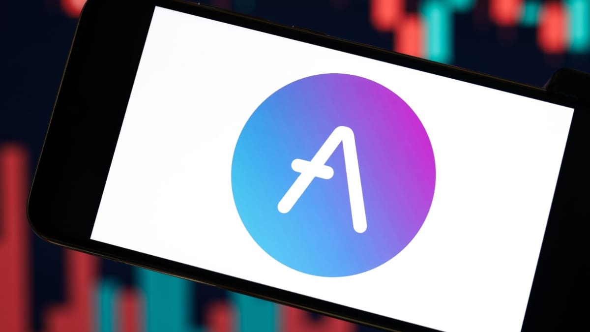 Aave stürzt um 13 % ab: Führungsstreit eskaliert