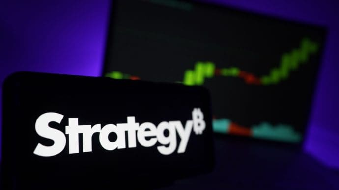 Bitcoin-Gigant Strategy pausiert Käufe: Deutlicher Verlust erwartet