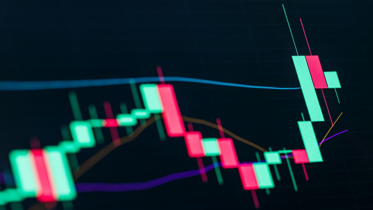 Bitcoin-Kurs kühlt ab, doch eine Handvoll Altcoins schießt durch die Decke